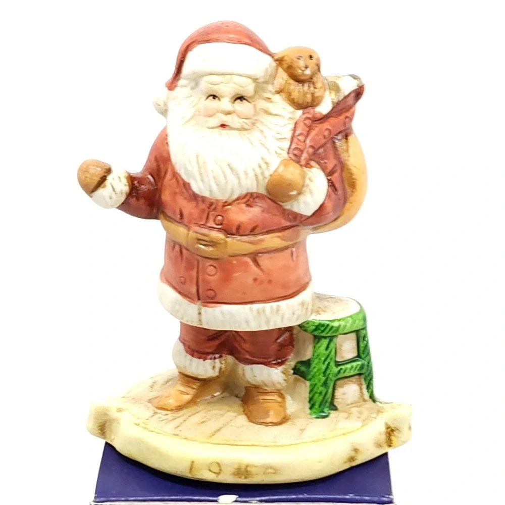 Santa Through The Years‎ 1940 Jolly Old ST. Nick Christmas Porcelain 1990 Vtg
